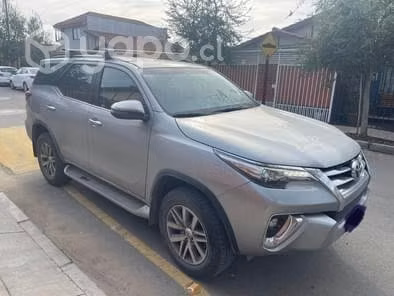 Toyota Fortuner srx 2.7 automatica full