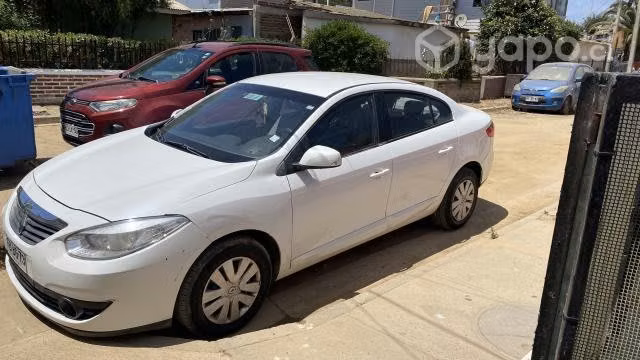 Renault fluente 2012