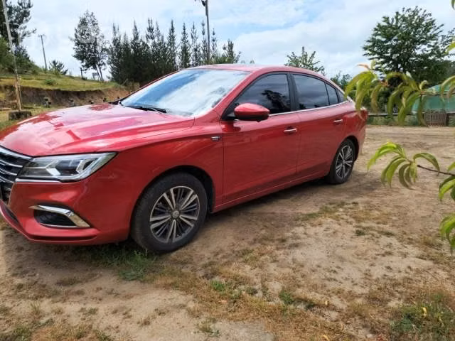 Mg 5 top de linea