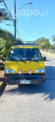 Mitsubishi L300 (no es furgón escolar )