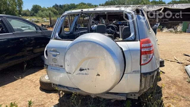 Portalón Toyota rav 4