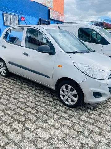 City car hyundai i10 2011