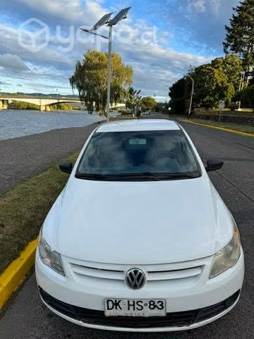 Volkswagen saveiro 2012