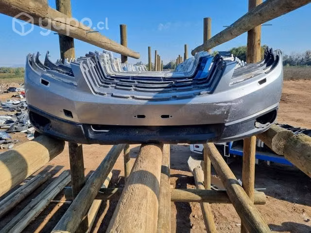 Parachoque Subaru outback 2010