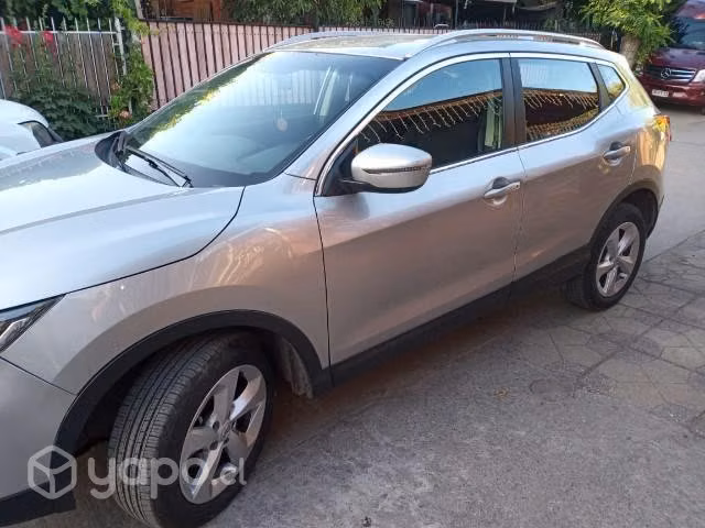 Nissan Qashqai impecable como nuevo sin detalle