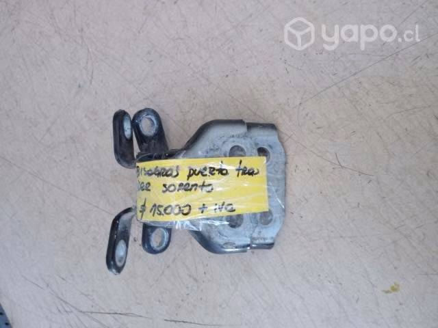 Bisagra puerta trasera derecha Kia Sorento 2.5
