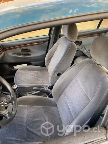 Peugeot 406