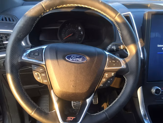 Ford Edge ST 2022