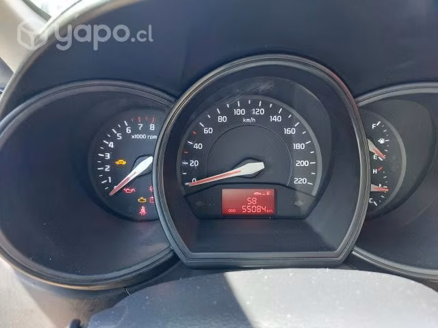 Se vende Kia Rio 3 2015