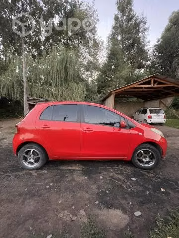 Yaris sport 2009 1.3