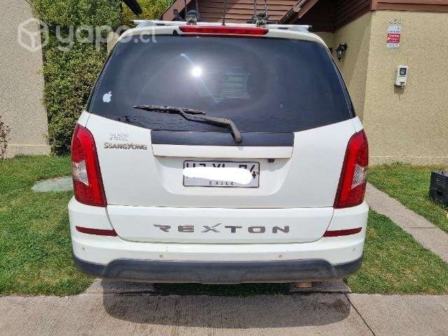 Se vende Ssangyong Rexton DIESEL 2016
