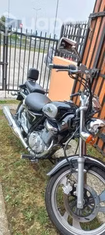 Suzuki GZ150