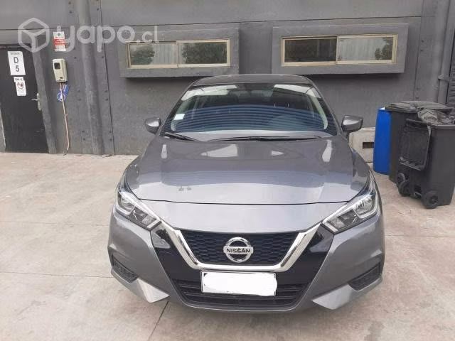 Nissan versa 2022