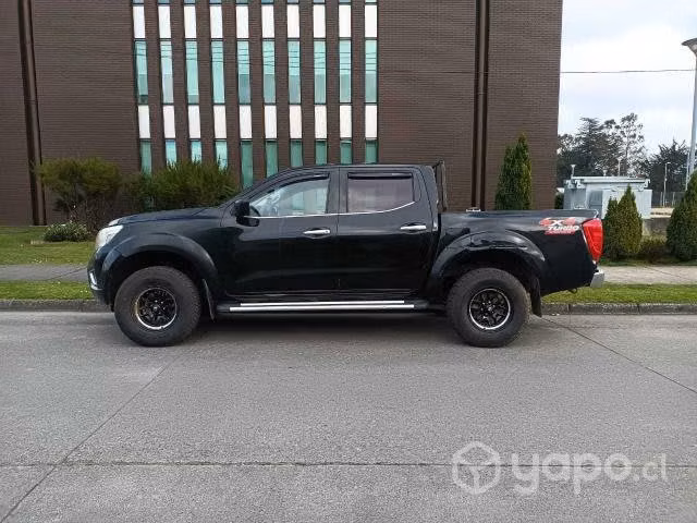 Nissan np300 2016