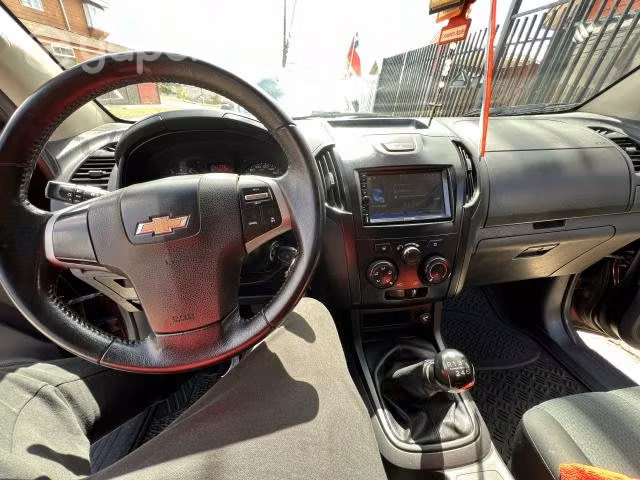 Chevrolet dmax 2016