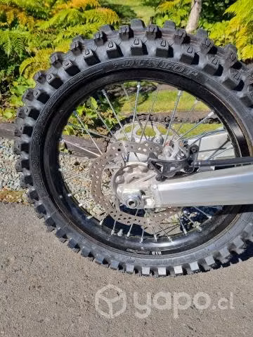 Honda CRF450R año 2021 muy poco uso