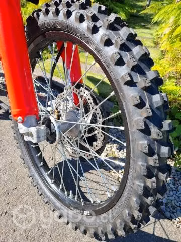 Honda CRF450R año 2021 muy poco uso