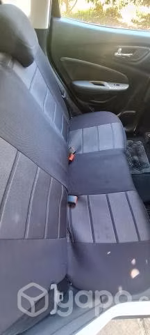 Se vende auto changan