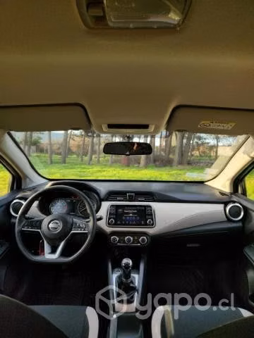 Nissan versa 2020