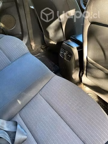 Kia cerato 2014