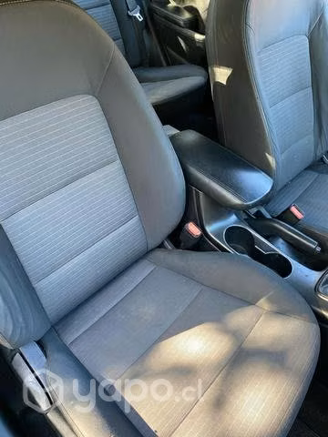Kia cerato 2014