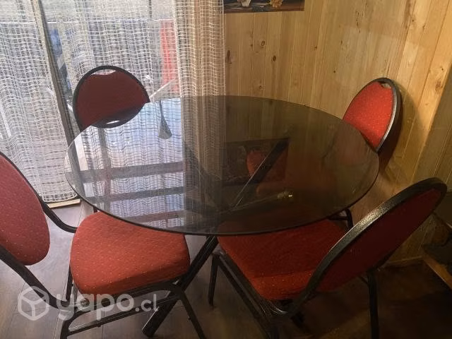 Comedor de 4 sillas