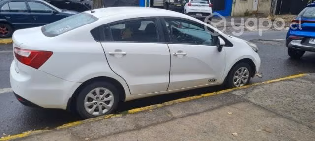 Vendo kia rio 4 - Imagen 6