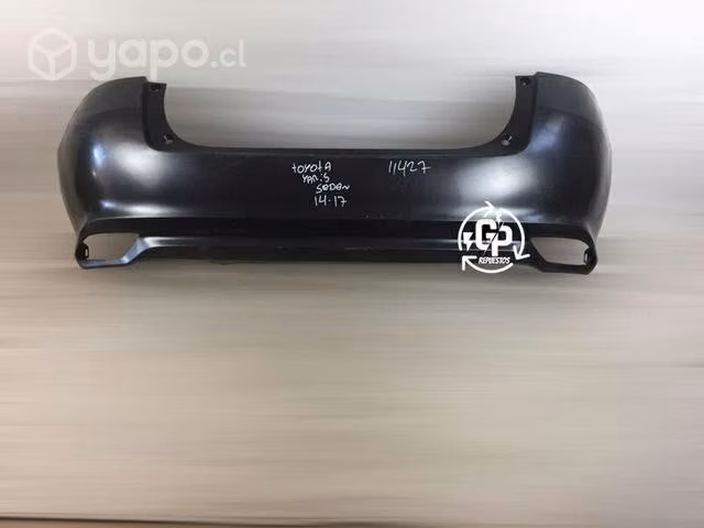 Parachoque trasero Toyota Yaris sedan 2014-2018
