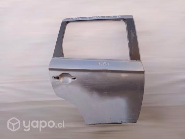Puerta trasera rh mitsubishi outlander 2016-2019