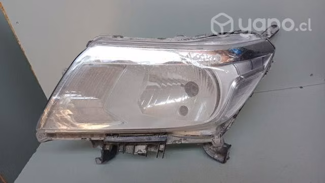 Optico nissan np300 dmg repuestos sin led iz