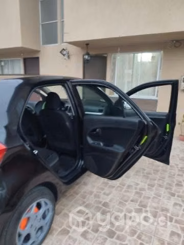 Vendo auto kia morning 1.2 2013 último precio - Imagen 3