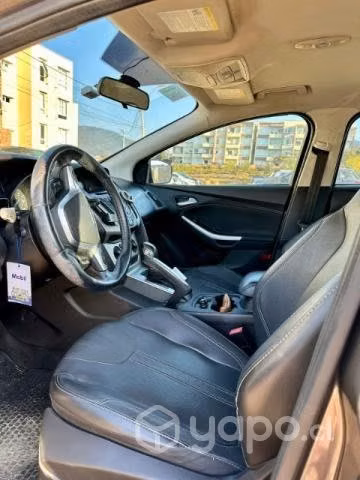 Ford focus 2.0 hb full