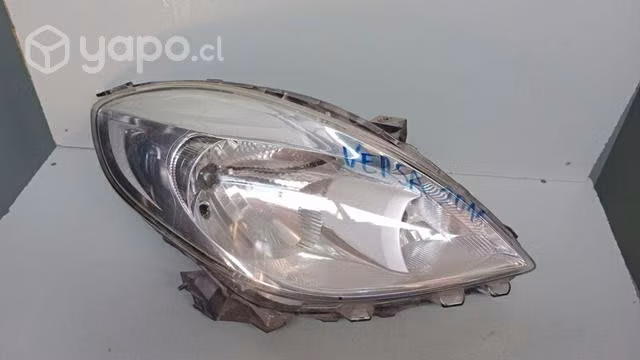 Optico nissan versa 2011 dmg repuestos derecho