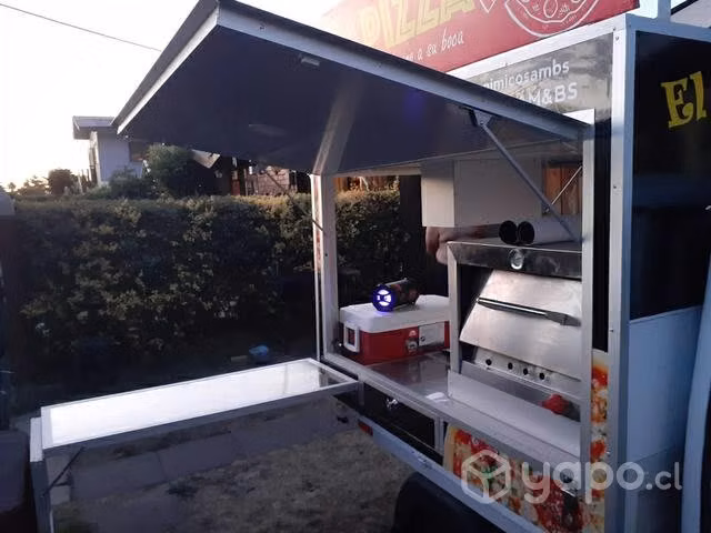 Moto acondicionada casi nuevo como food truck