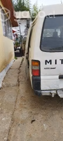 Vendo furgón mishubishi L300 año 98