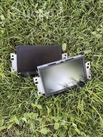 Pantallas para radios VOLVO
