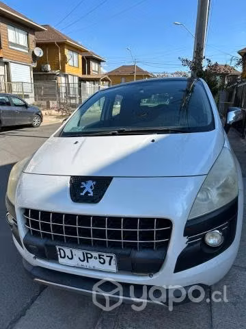 Peugeot 3008 2012