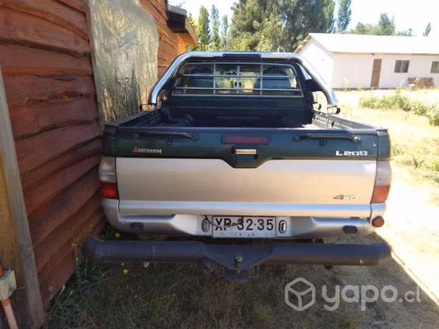 Vendo camioneta buen estado
