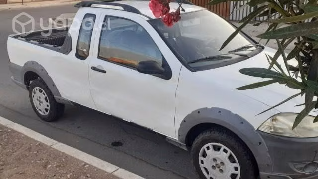 Fiat strada 2010