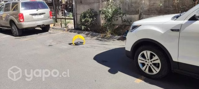 Barreras de estacionamiento automatizadas ( contro