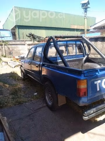 Se vende camioneta, toyota