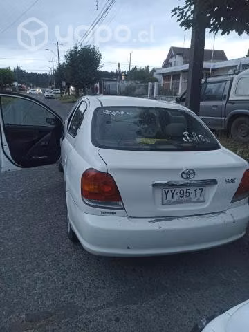 Toyota yaris 2006