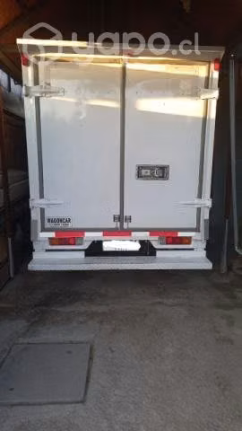 Camión carrocería vendo por apuro