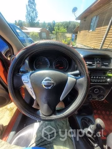 Se vende Nissan versa - Imagen 5