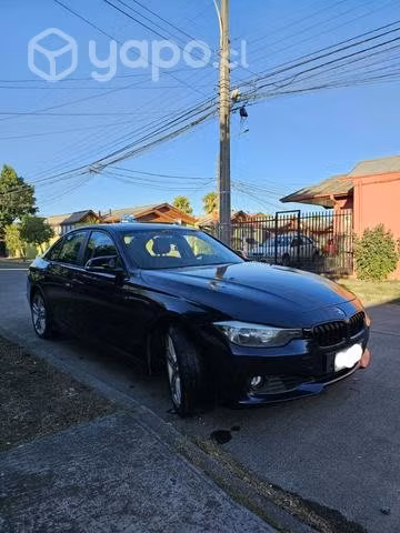 Bmw 320i 2.0 AT 2013