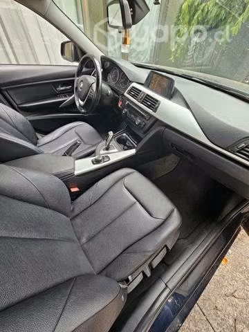 Bmw 320i 2.0 AT 2013