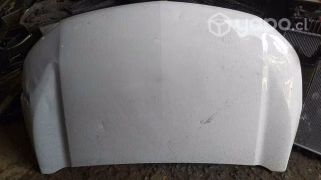 Capot tracker 2018 a 2020