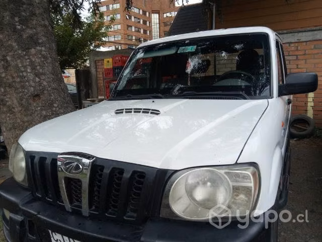 Mahindra pick up