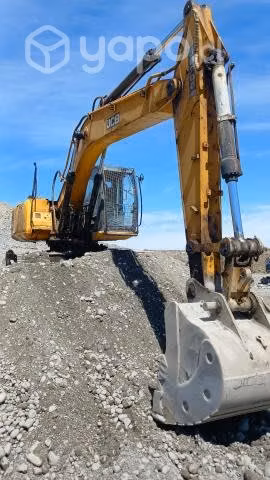 Excavadora JCB
