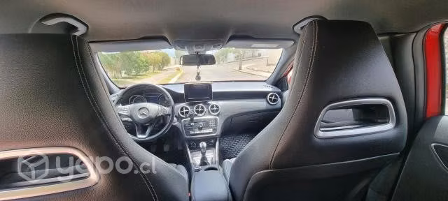 Mercedes benz a200 2018